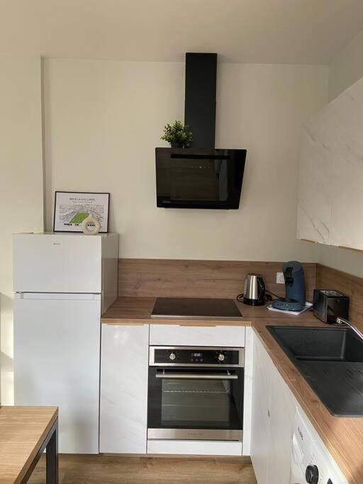 Appartement Hypercentre 100% Equipe *Clim* Brive-la-Gaillarde Esterno foto