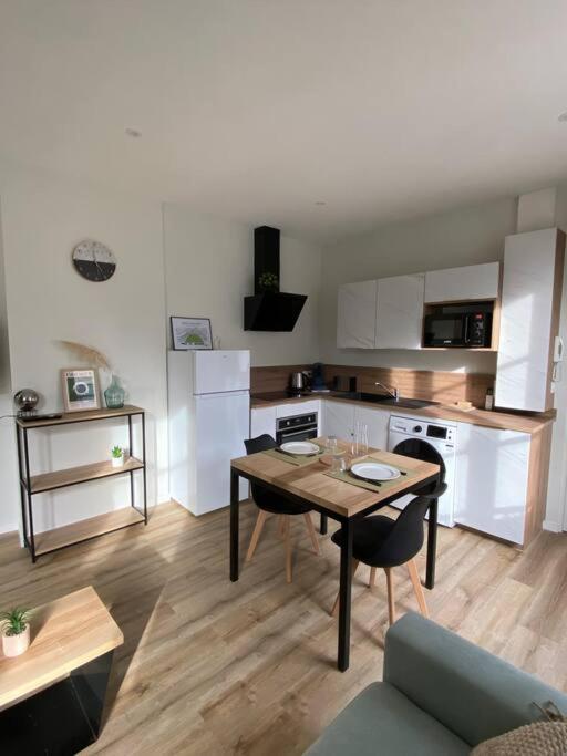 Appartement Hypercentre 100% Equipe *Clim* Brive-la-Gaillarde Esterno foto